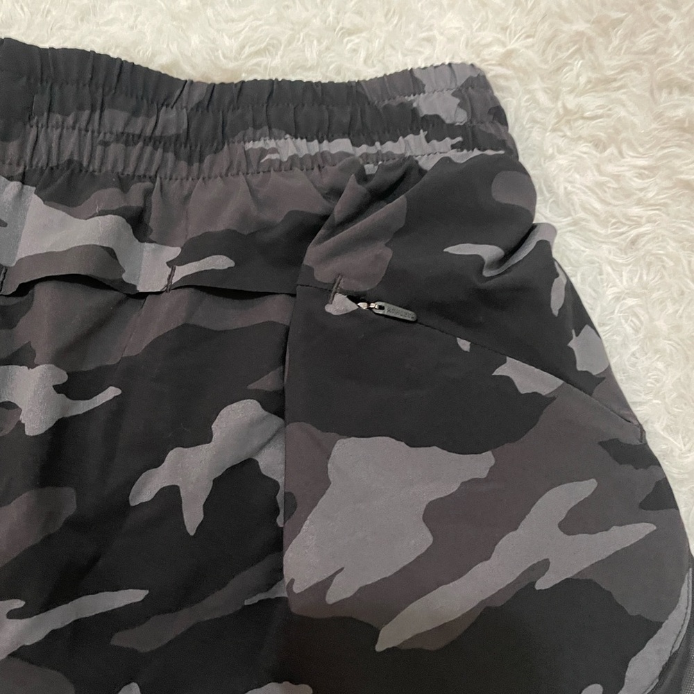 Athleta Black Camouflage Mesh Racer Shorts - Picture 13 of 14